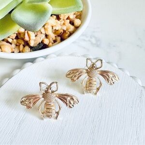 2/$30🌵 Gold Tone Bee Bumble Bee Honey Bee  Earrings Insect Stud Jewelry Gift